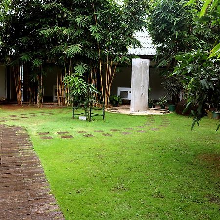Hotel Hilltop Kandy Exterior foto