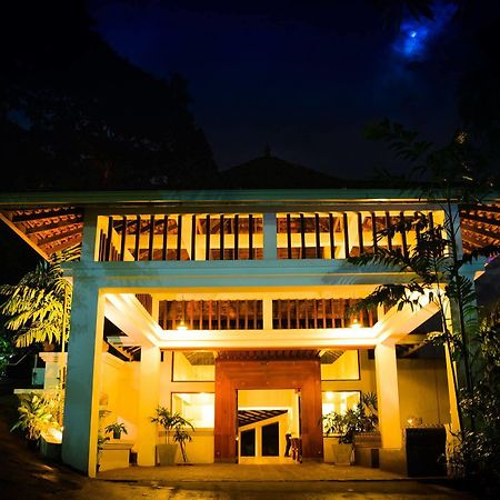 Hotel Hilltop Kandy Exterior foto